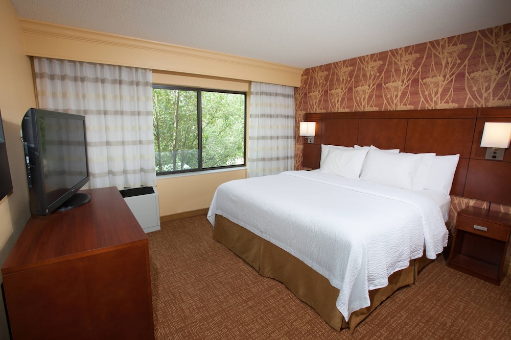 Courtyard By Marriott Burlington Williston 23/65