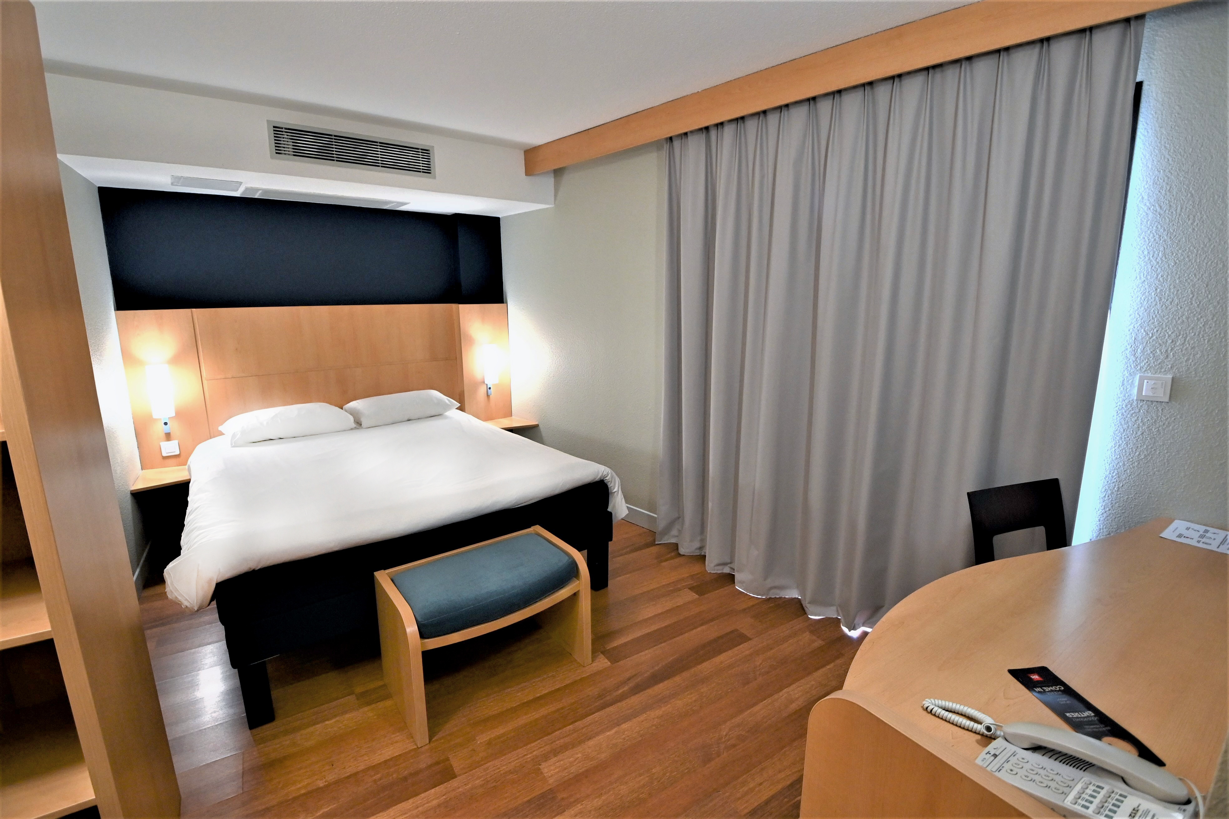 Ibis Auxerre Centre 16/50