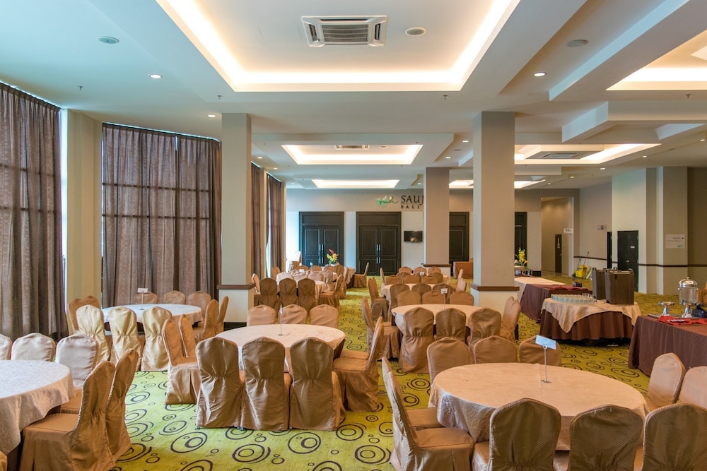 MH Sentral @ Sungai Siput Hotel 13/23