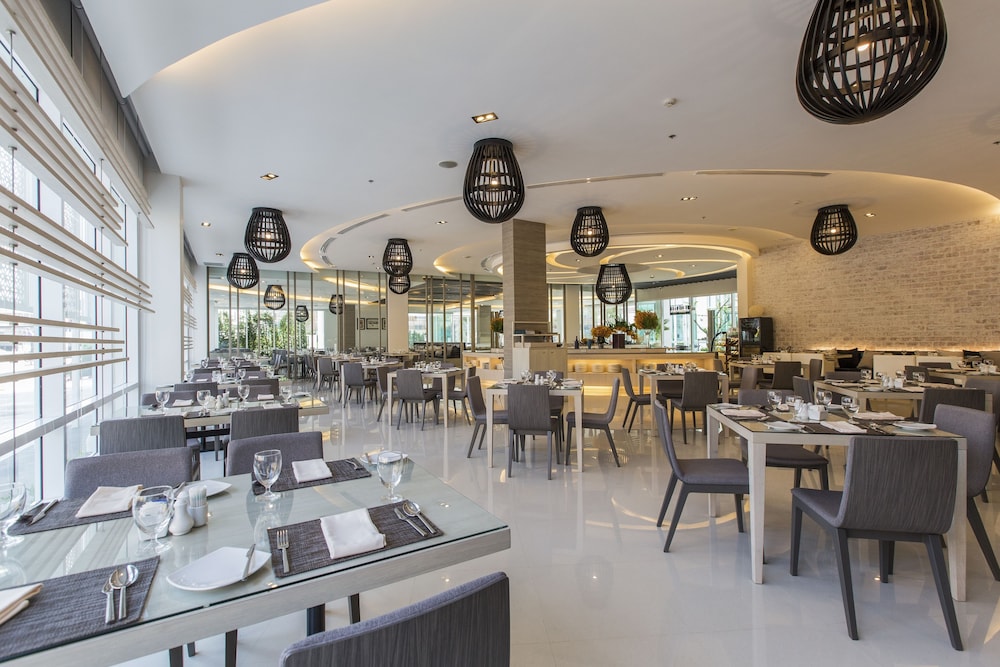 Kantary 304 Hotel 26/35