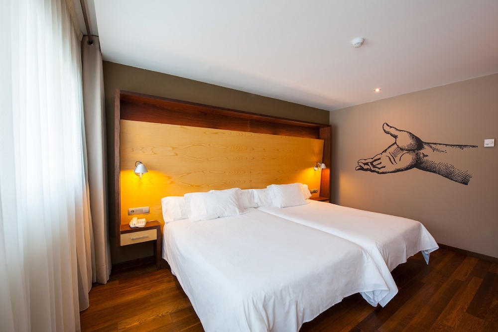 Sommos Hotel Aneto 10/50