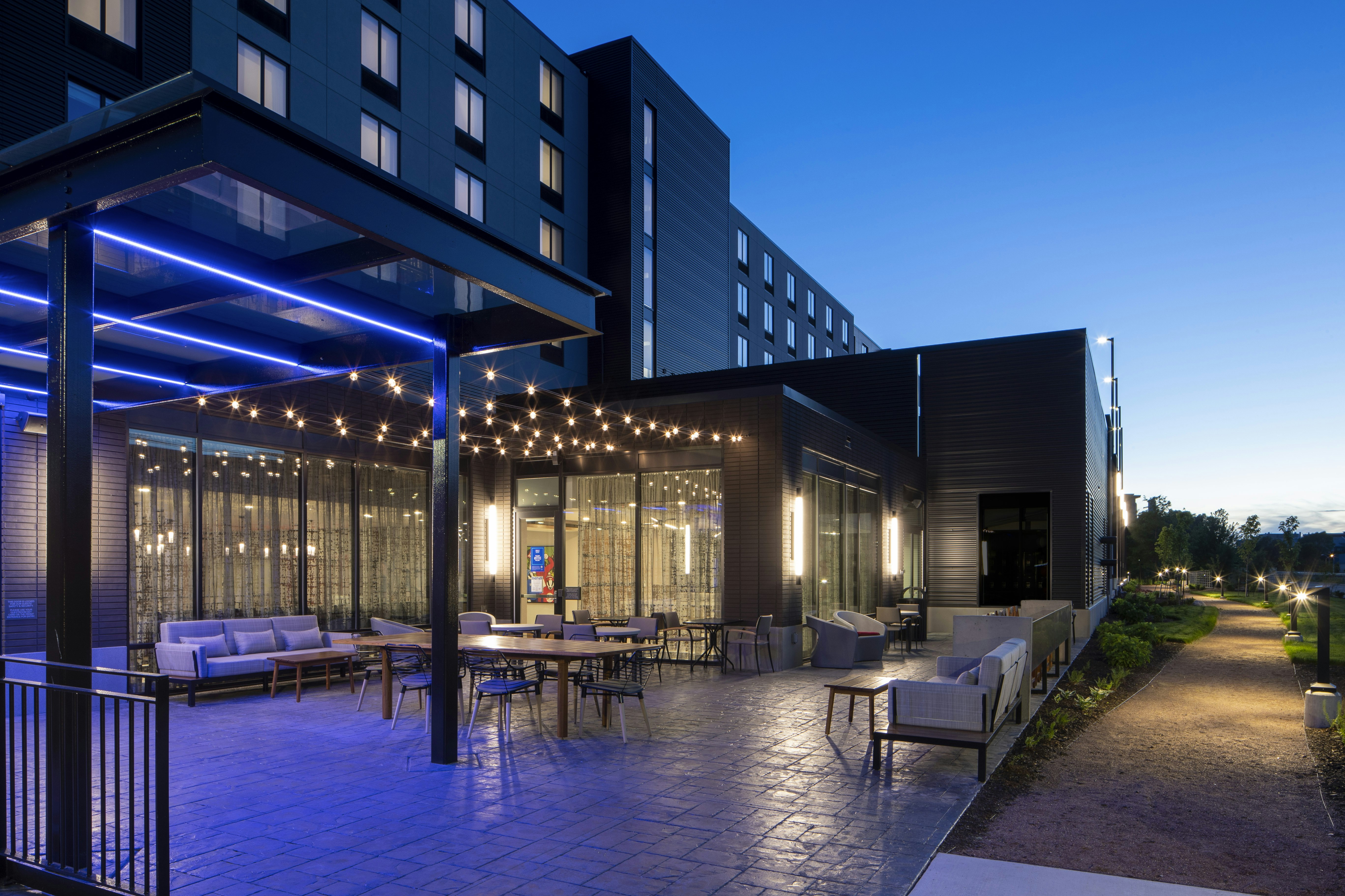 Hilton Garden Inn Madison Downtown 14/63
