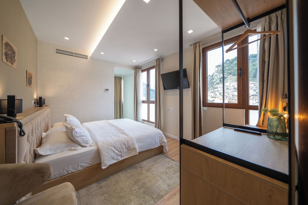 Merko Hotel 17/60