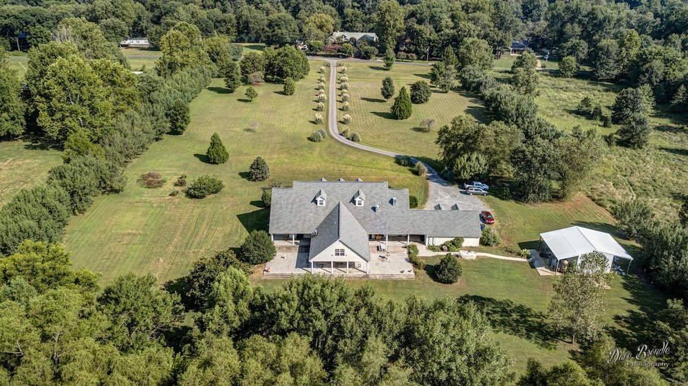 The Abbe House Inn 45/54