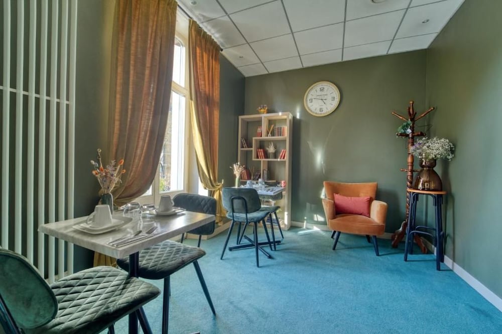 Escurial Hotel 36/54