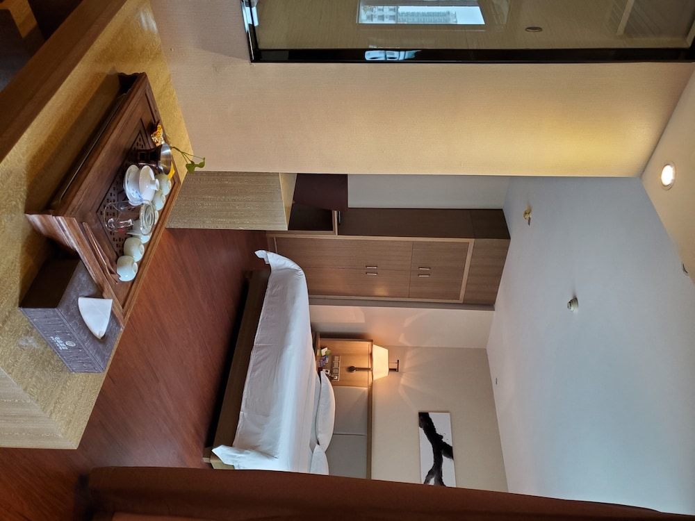 GUANGZHOU BOYI HOTEL 18/50
