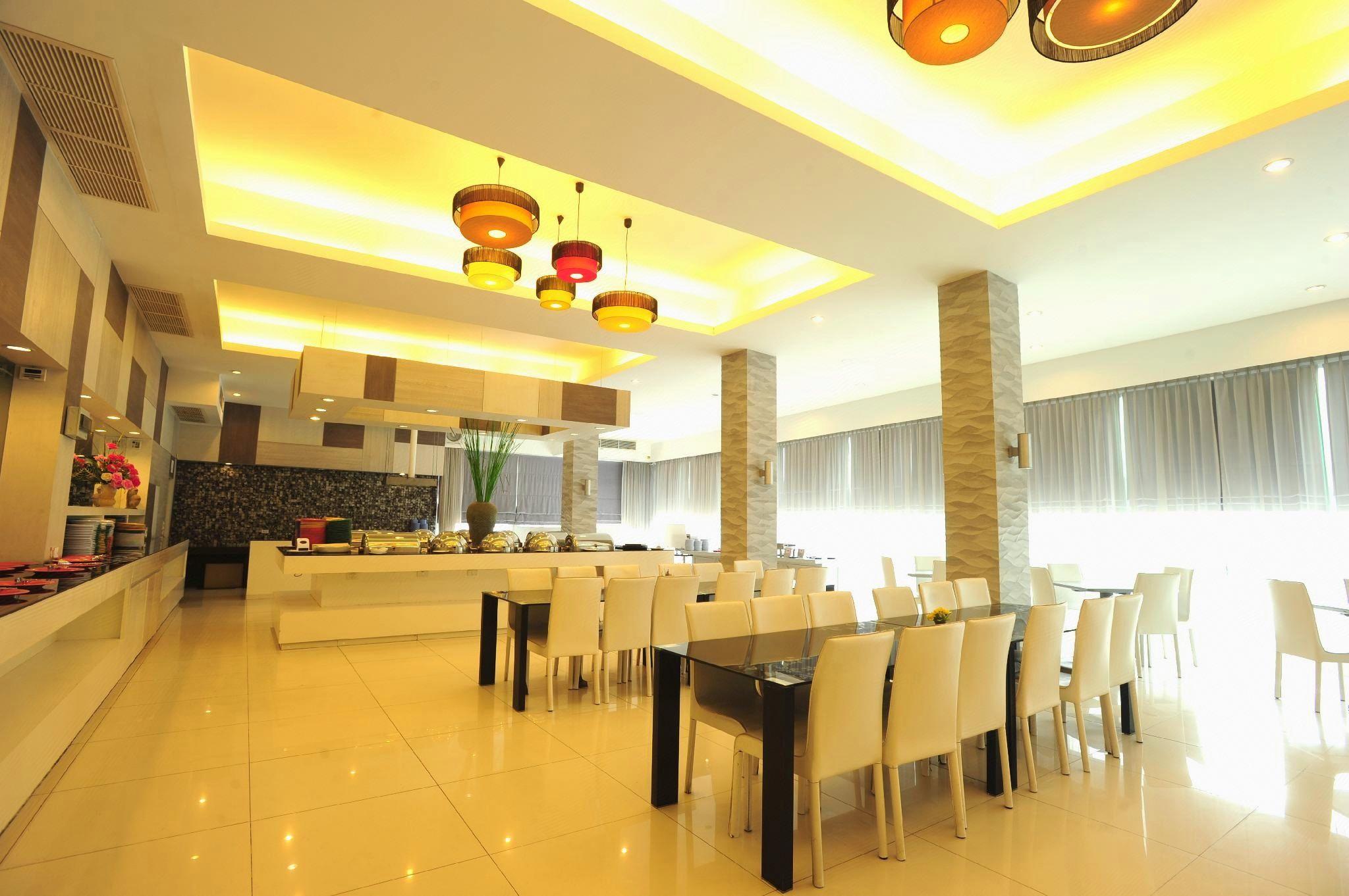 Aunchaleena Grand Hotel 18/23