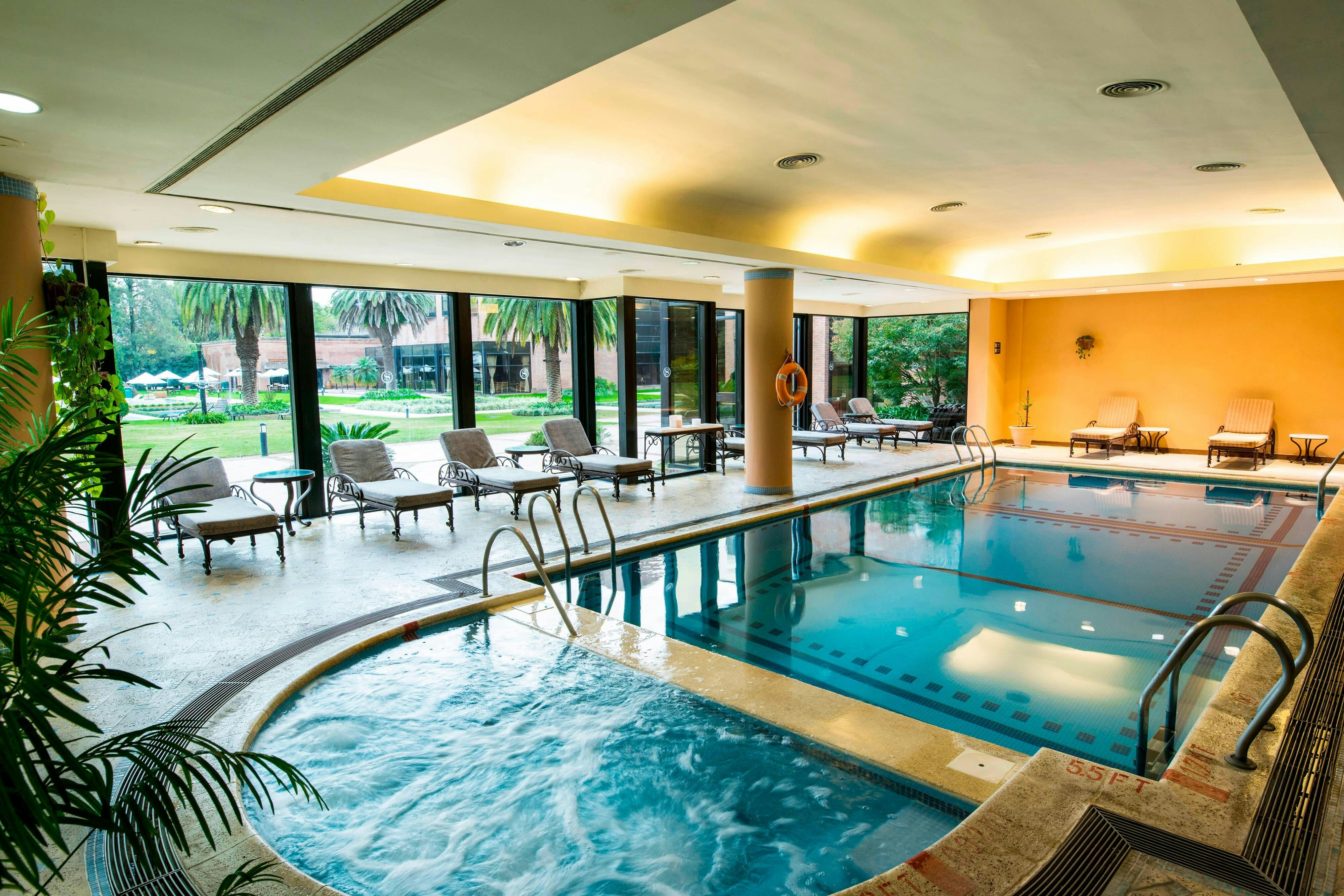 Sheraton Pilar Hotel and Convention Center 7/32