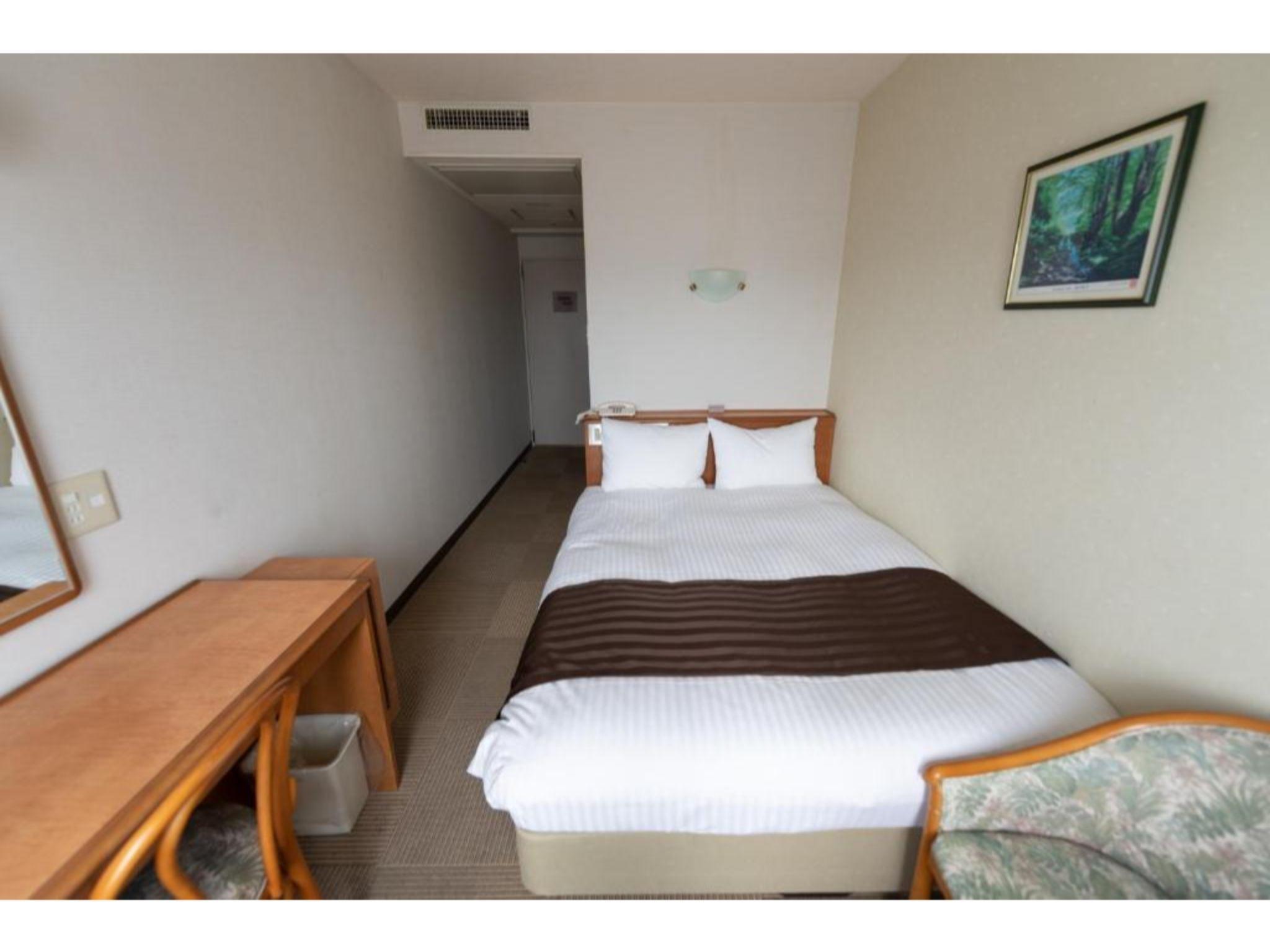 Room, Single, Double Bed, New Building, Smoking