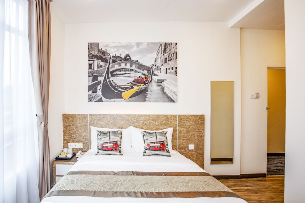 Natura Hotel 36/49