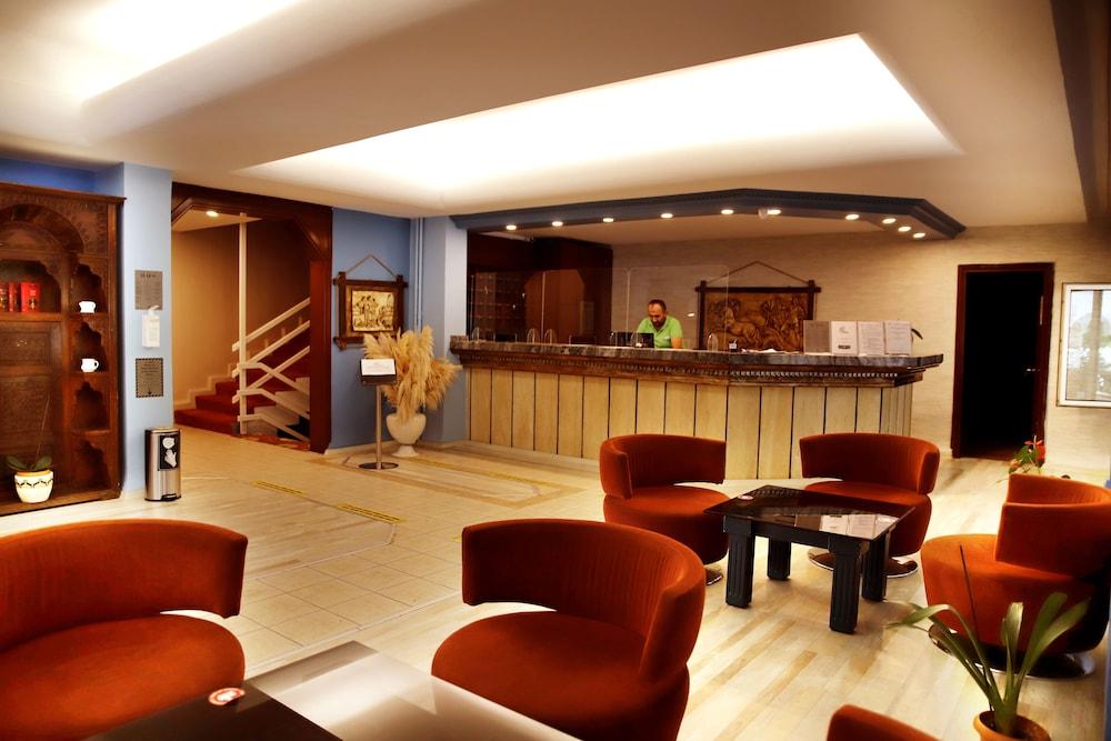 Grand Sile Hotel 13/17