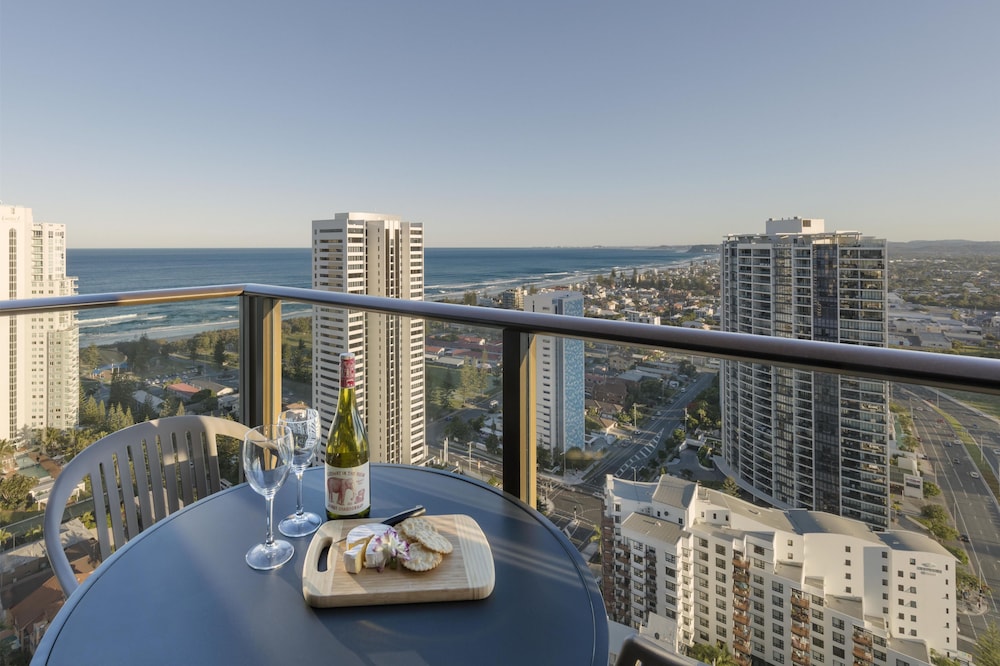 Avani Broadbeach Residences 57/74