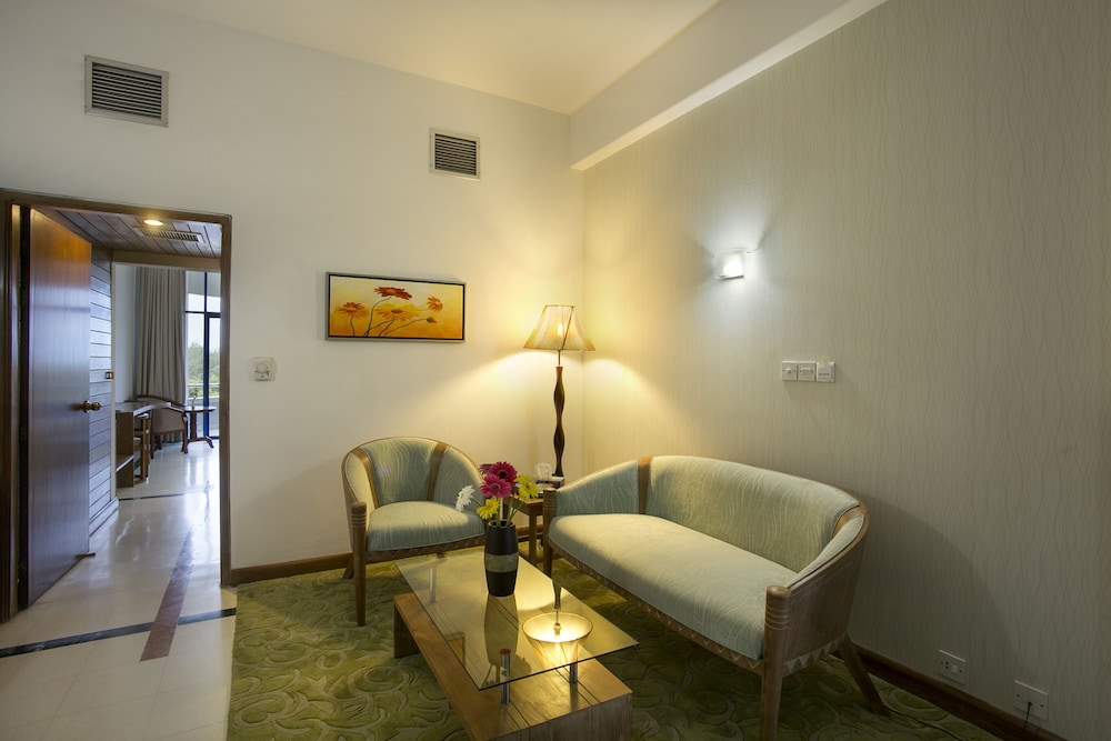 SEAGULL HOTEL 25/44