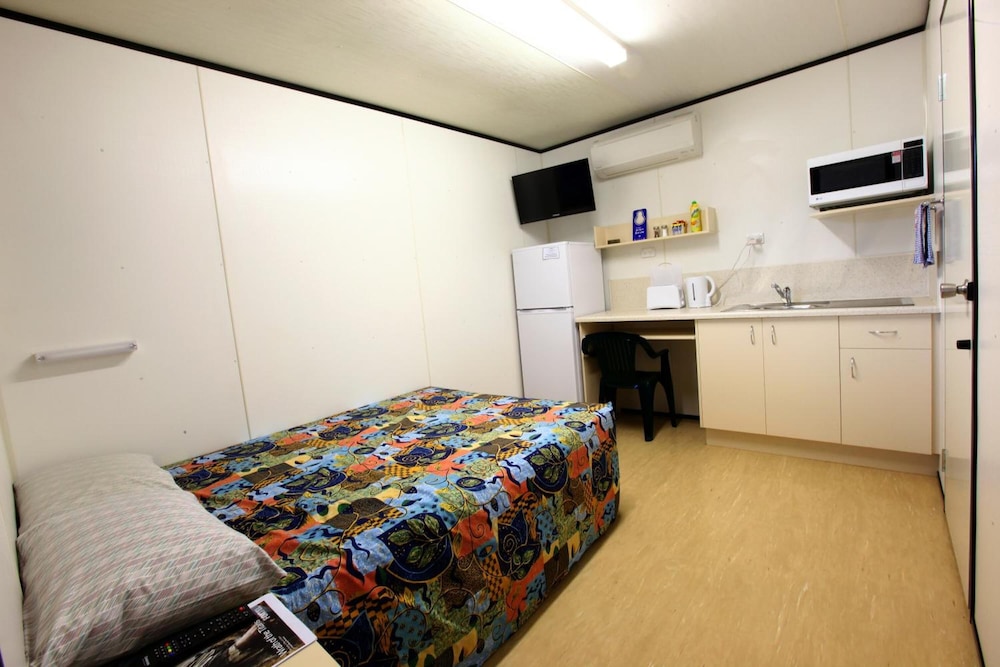 LEICHHARDT ACCOMMODATION 5/45