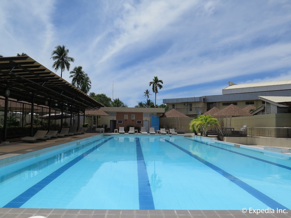 Big 8 Corporate Hotel 34/64