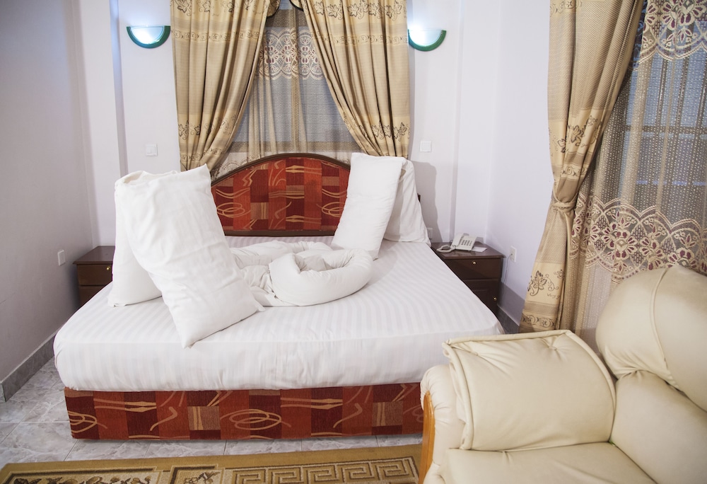 Natron Palace Hotel 24/47