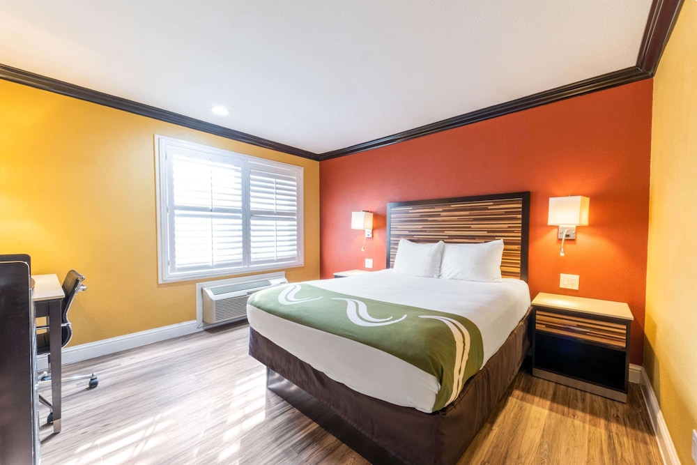 Quality Inn & Suites Sacramento 20/46