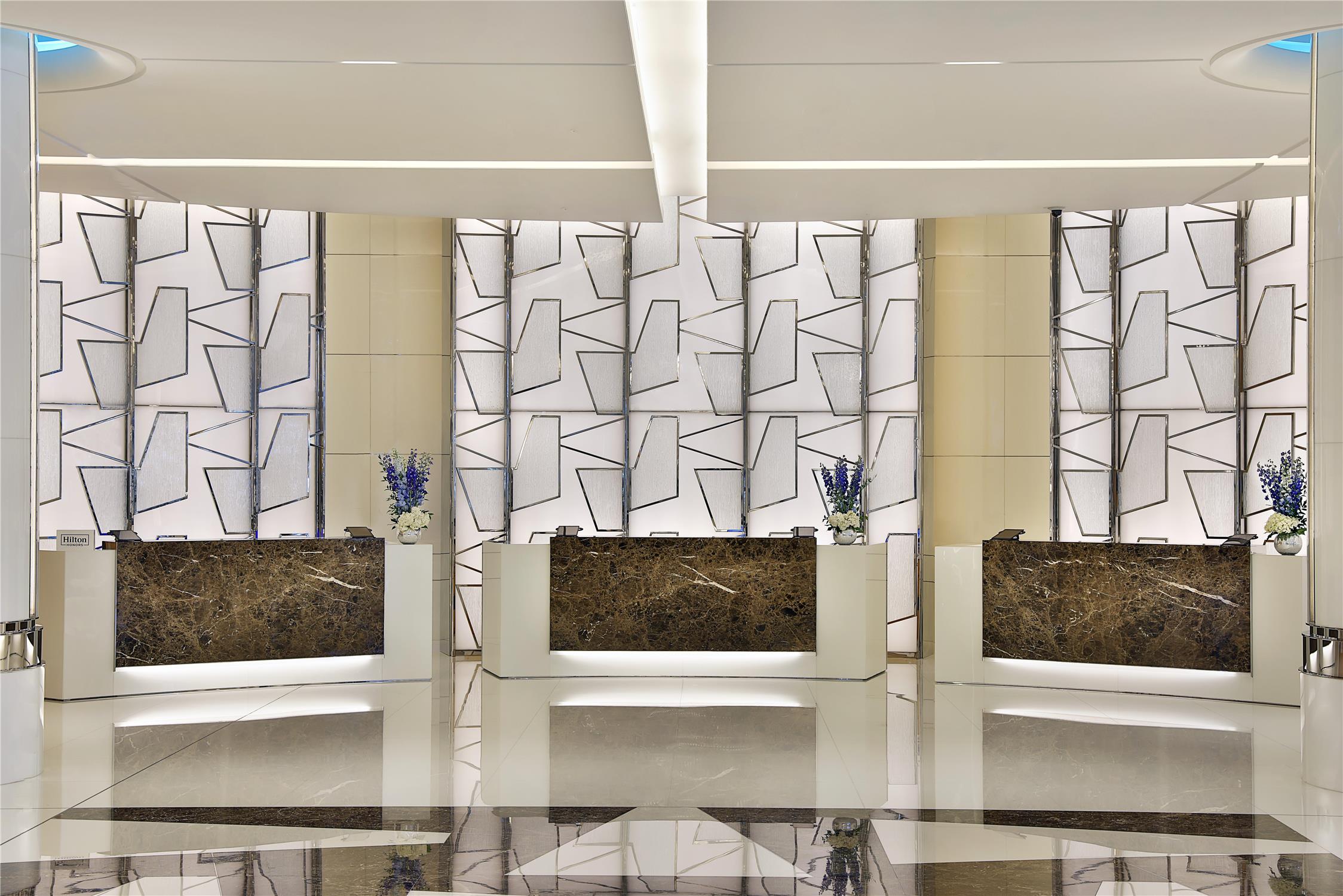 Lobby at Hilton the Palm, DUBAI