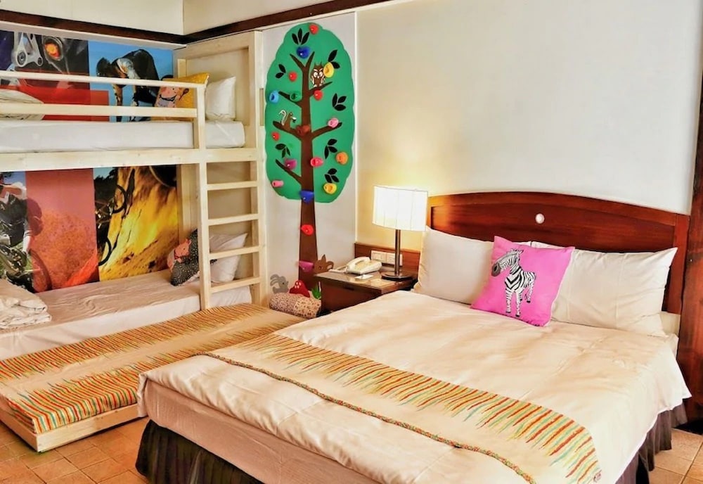 Yoho Beach Resort 29/76