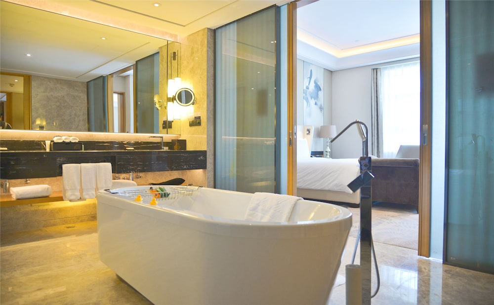 Hilton Urumqi 21/63