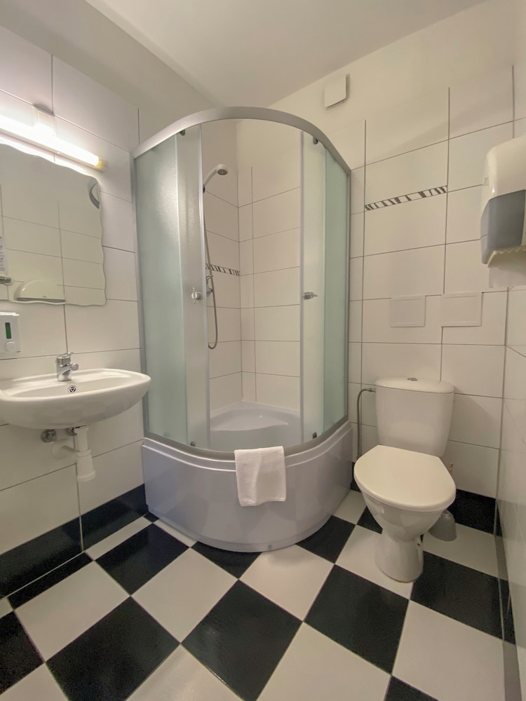 Best Hotel 49/50