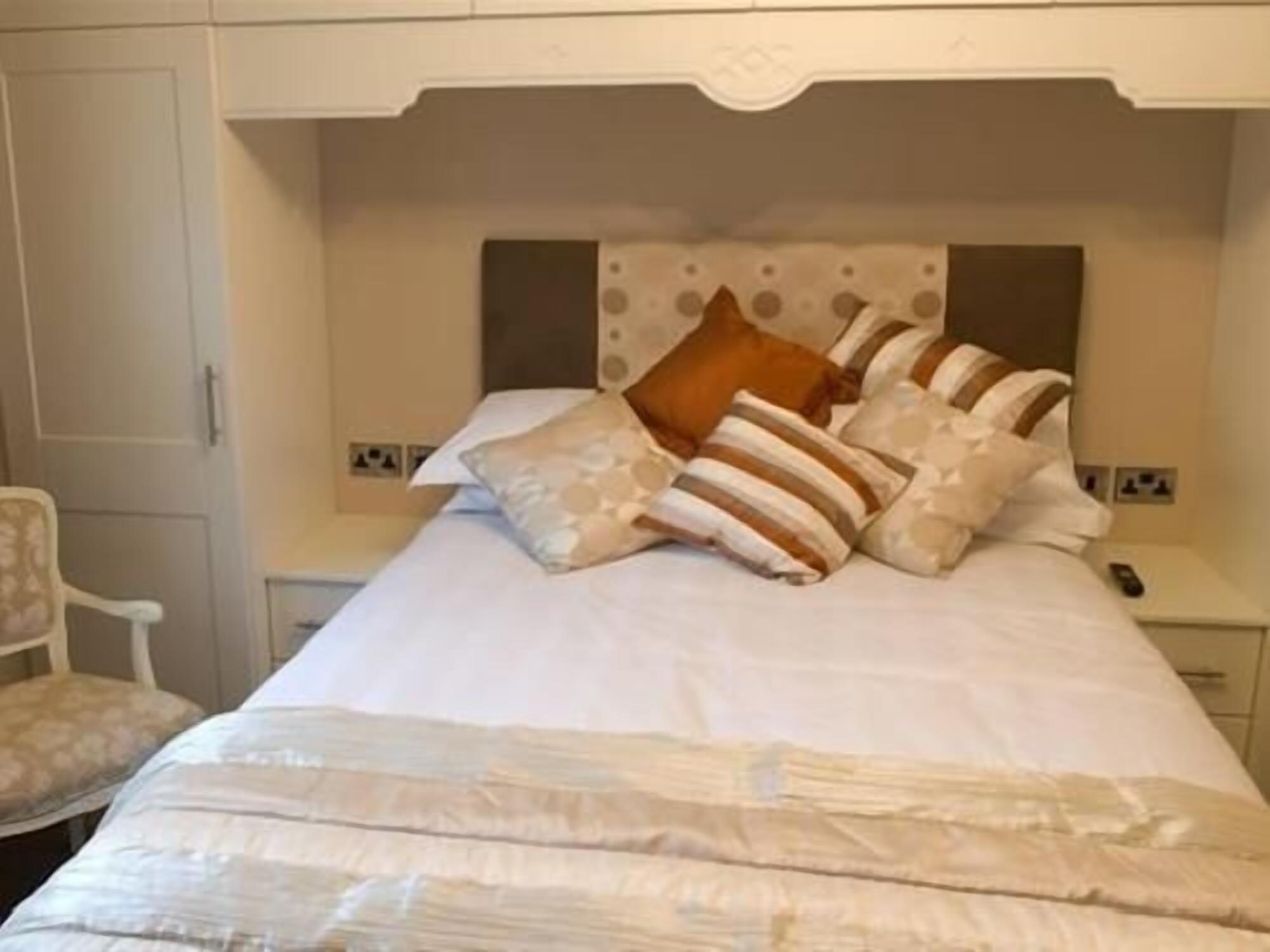 Standard, King Bed