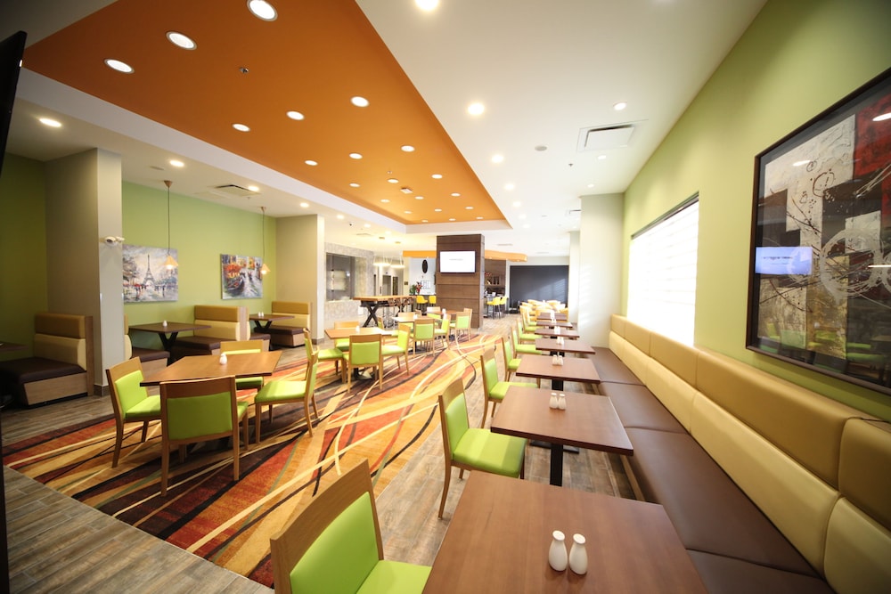 restaurant cafeteria