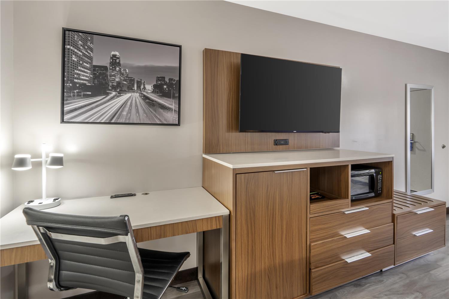 Best Western Airport Plaza Inn - Los Angeles LAX Hotel 35/39