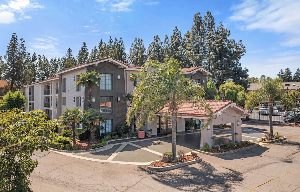 La Quinta Inn Stockton 49/53