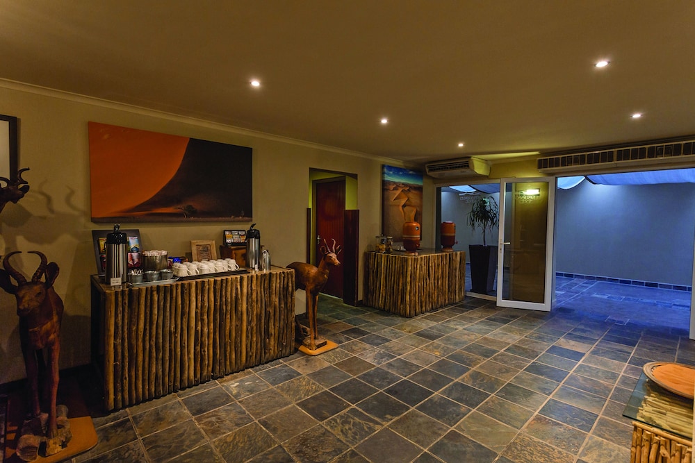 Sossusvlei Lodge 12/70