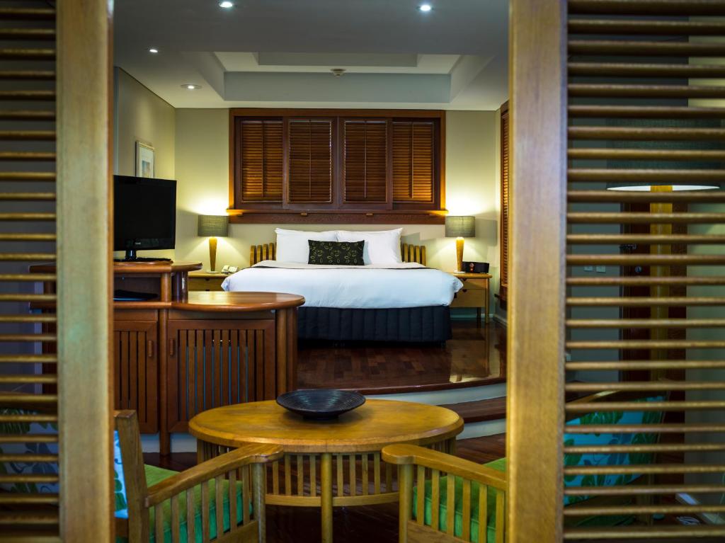 Reef, Suite
