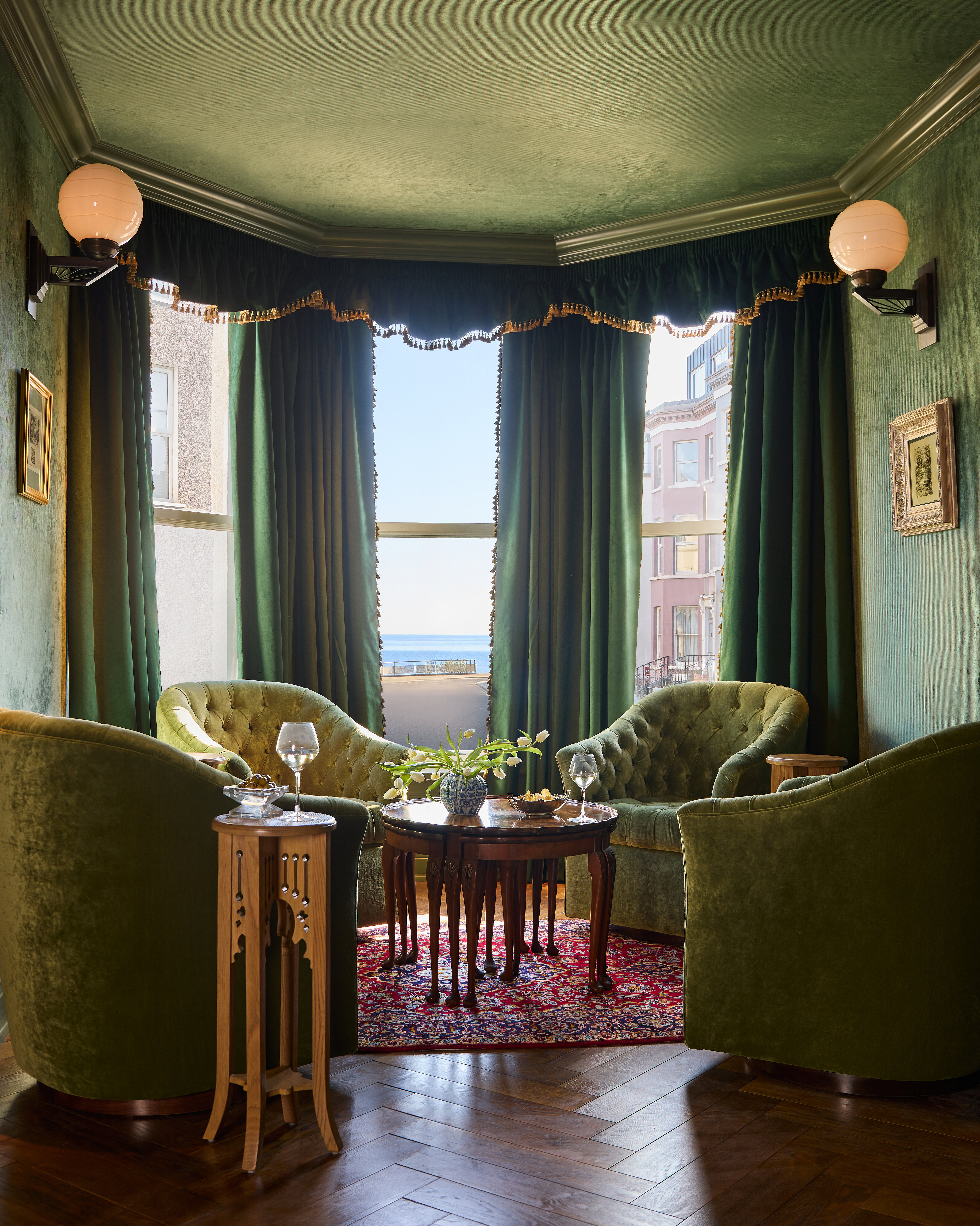 Portrush Adelphi 41/58
