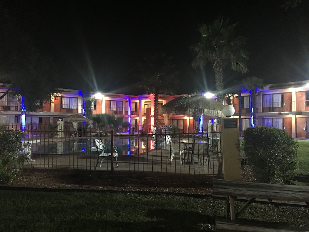 圣安东尼奥骑士酒店（靠近 AT&T 中心）(Knights Inn San Antonio near Frost Bank Center) 图片5