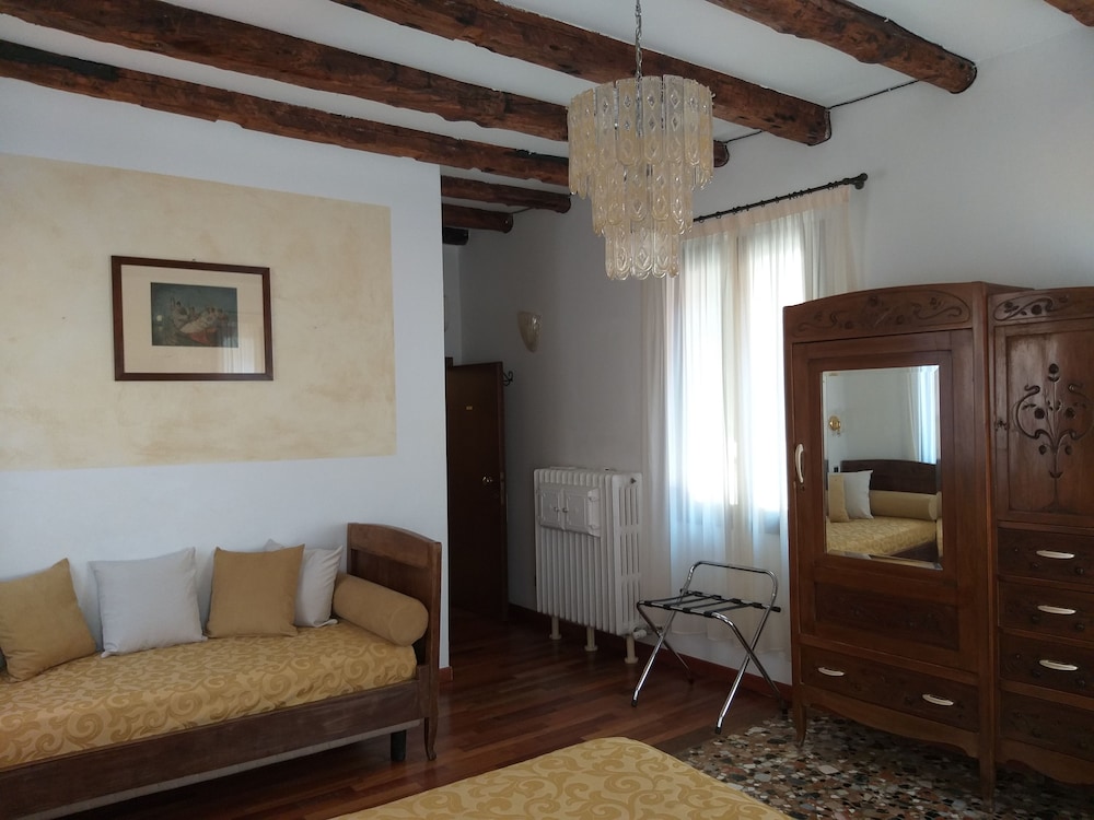 Locanda Art Deco 30/49
