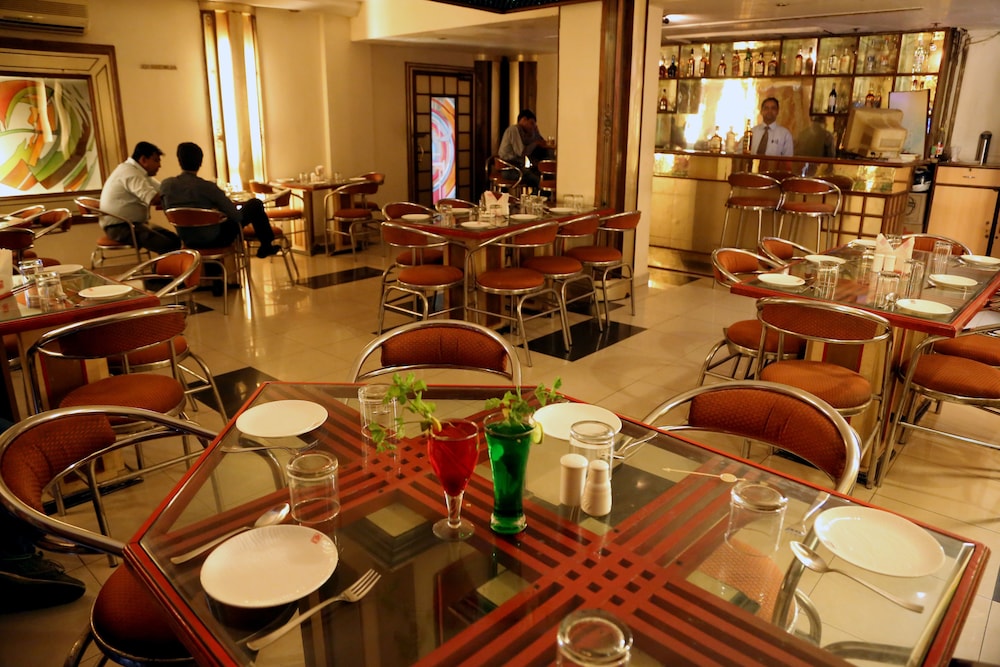 HOTEL SATYA ASHOKA 27/38