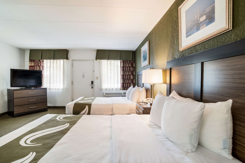 Quality Inn Mount Vernon 18/39