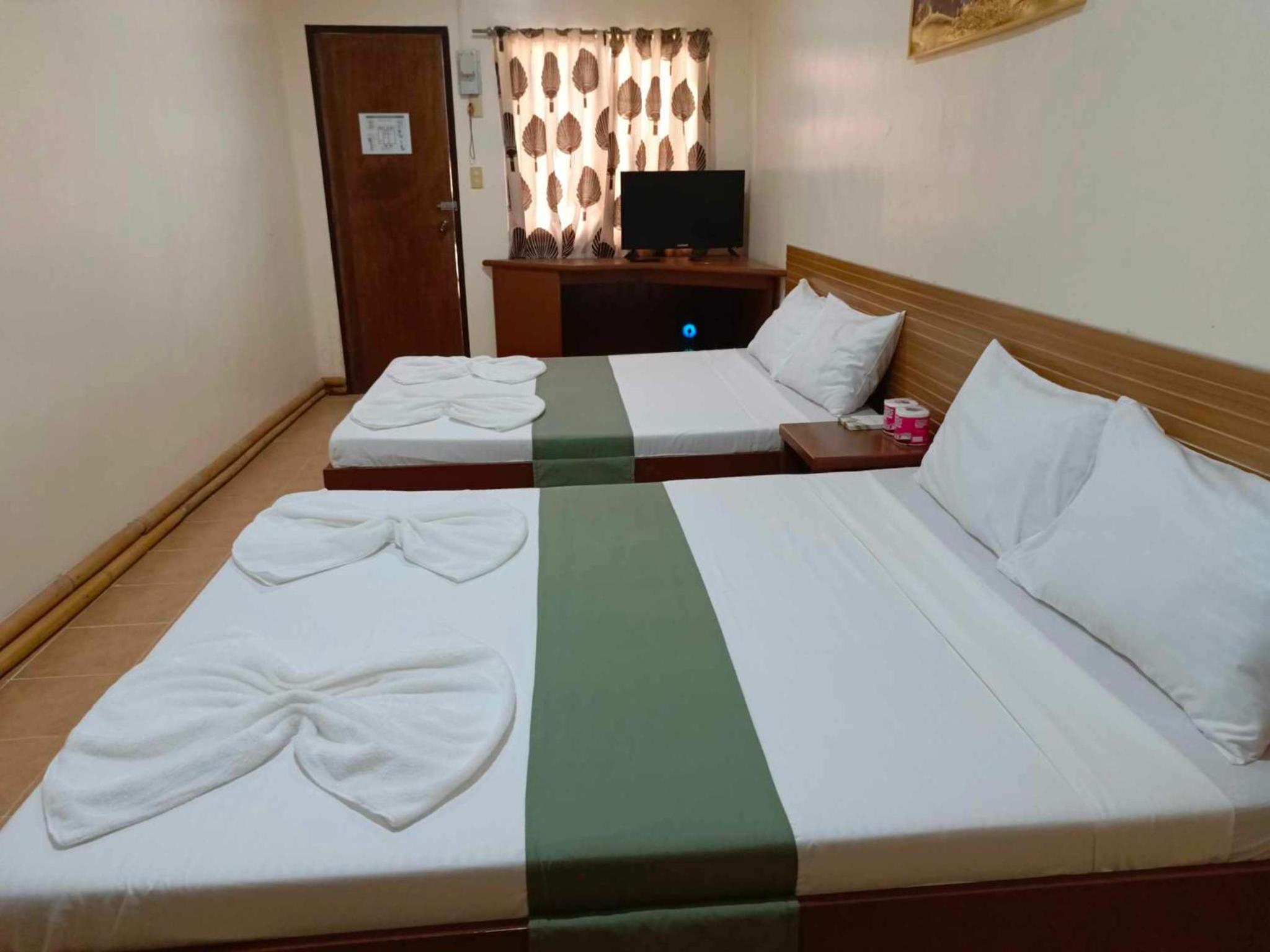 Mendelluke Suites 13/29