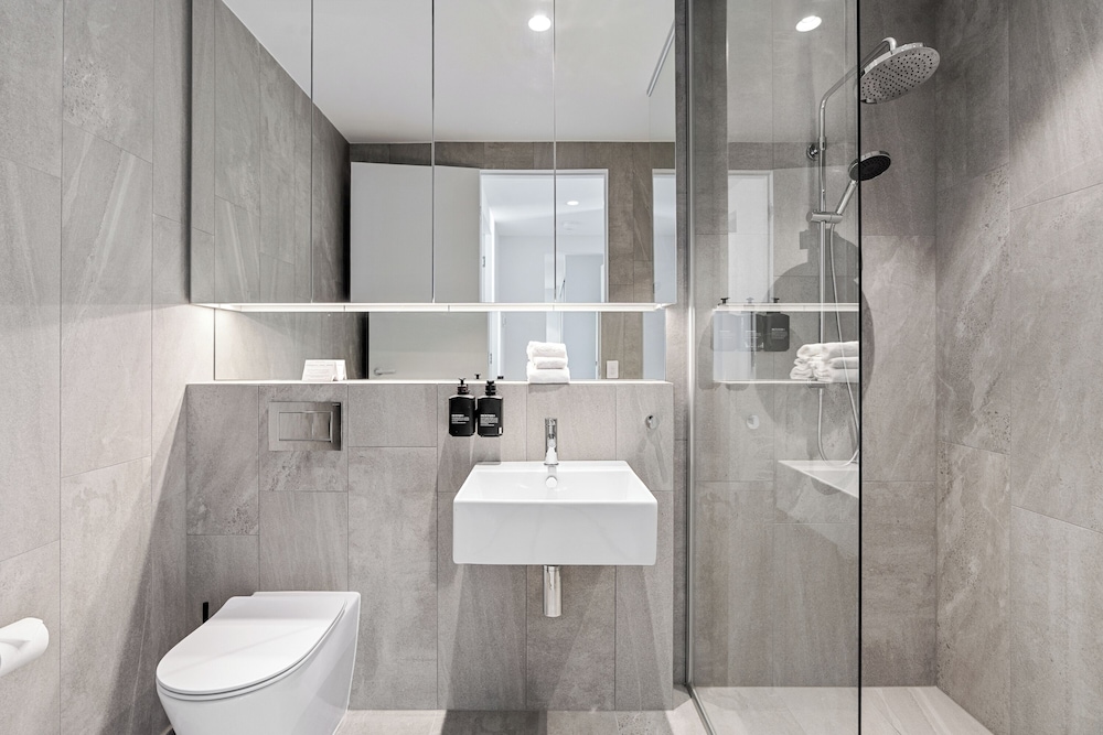 Encore Broadbeach 49/50