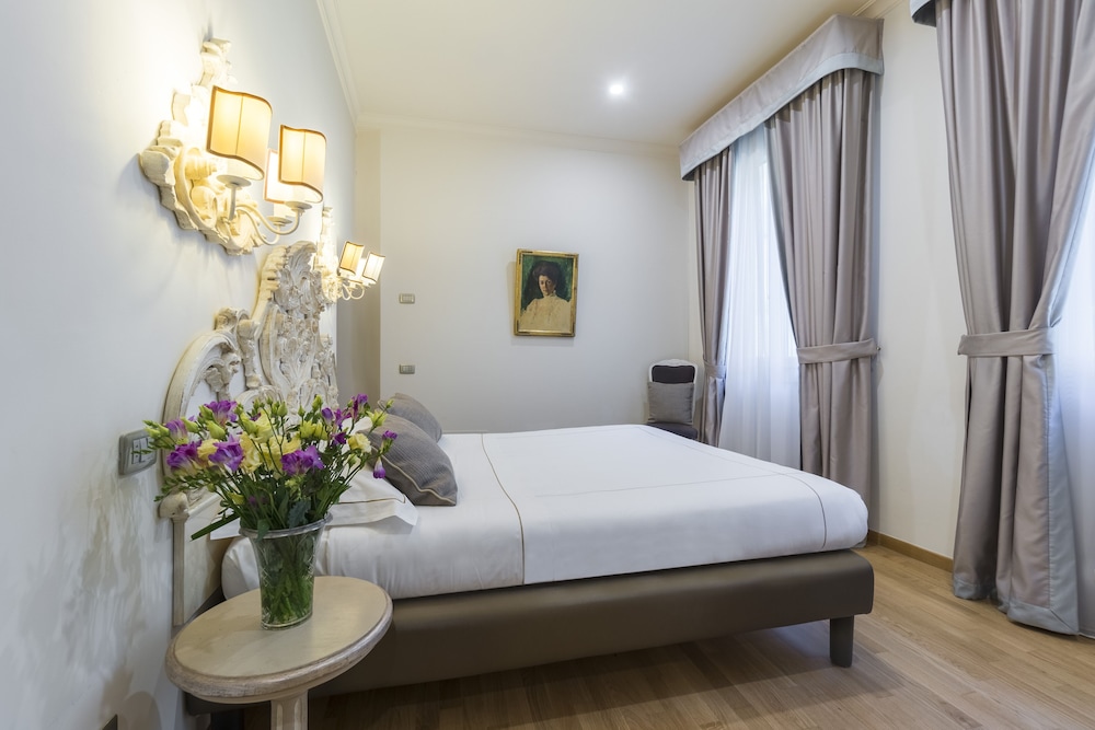 Art Atelier Hotel 25/57