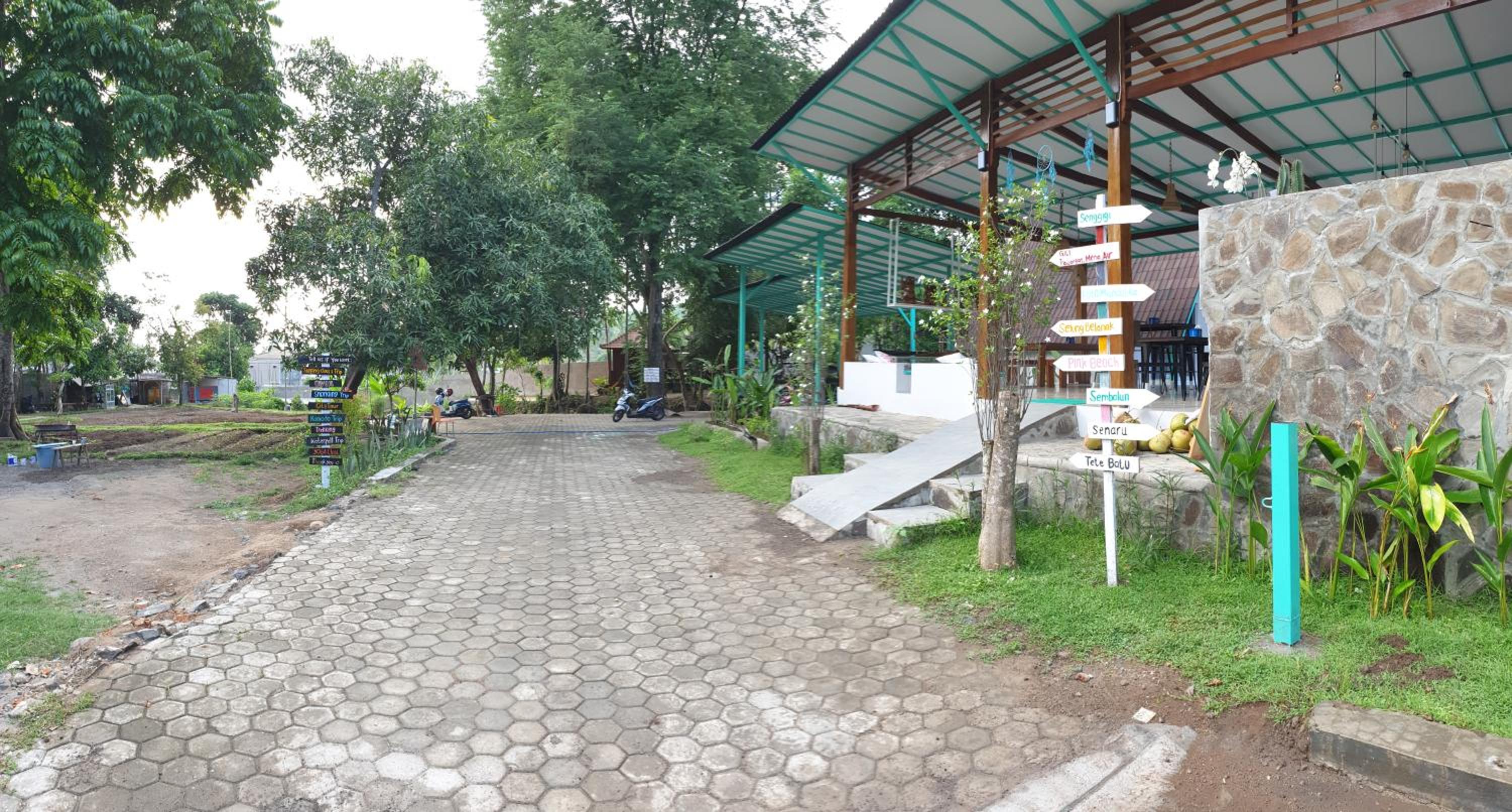 Makarma Resort Lombok 40/50