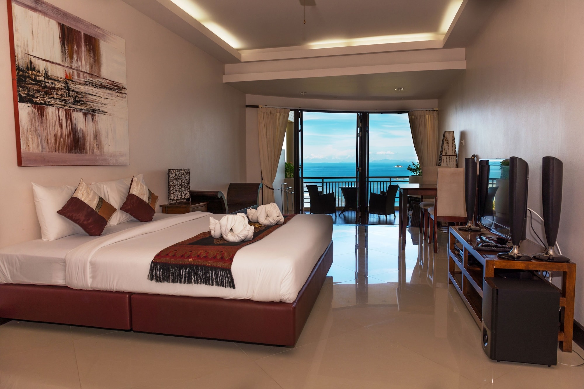 Suite, Sea View