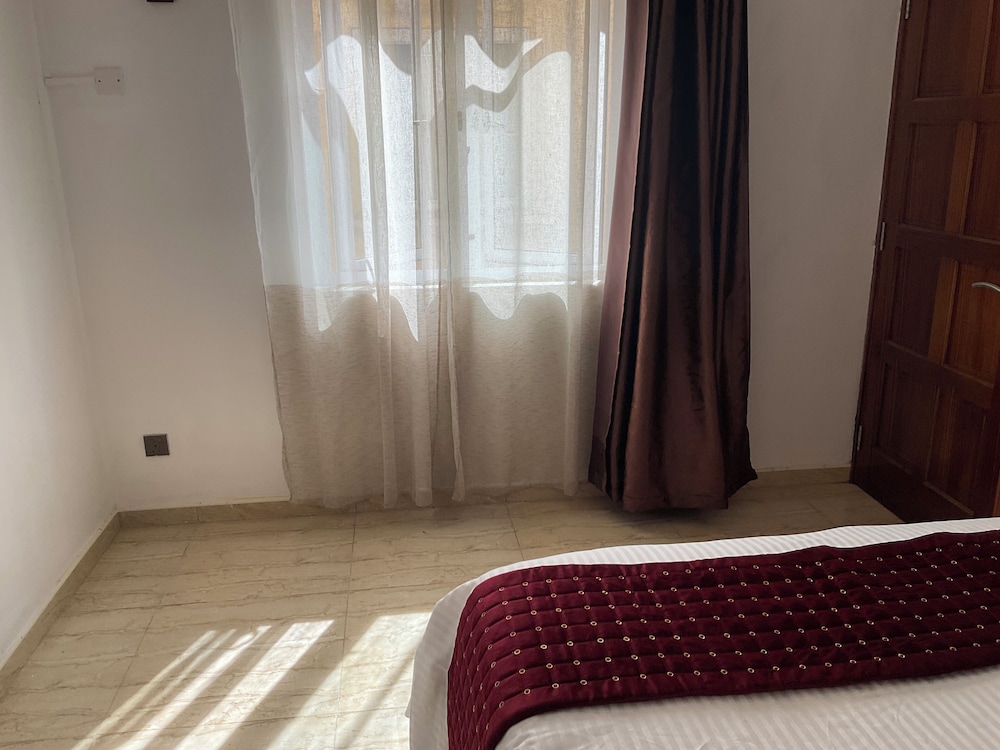 Blue Bay Holiday Resort 24/50