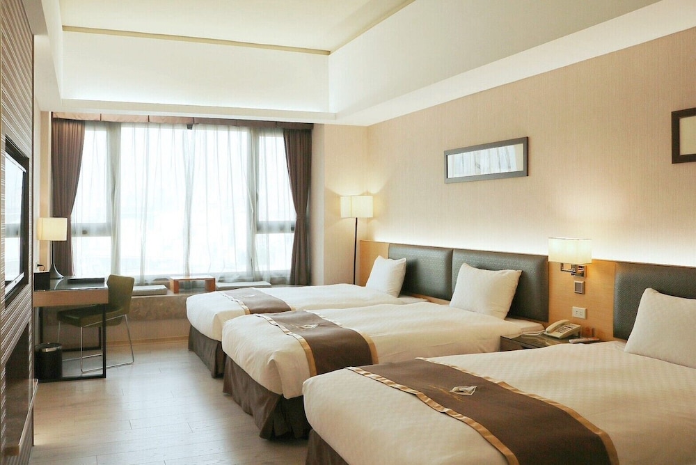 STANDARD, TRIPLE, 3 BEDS