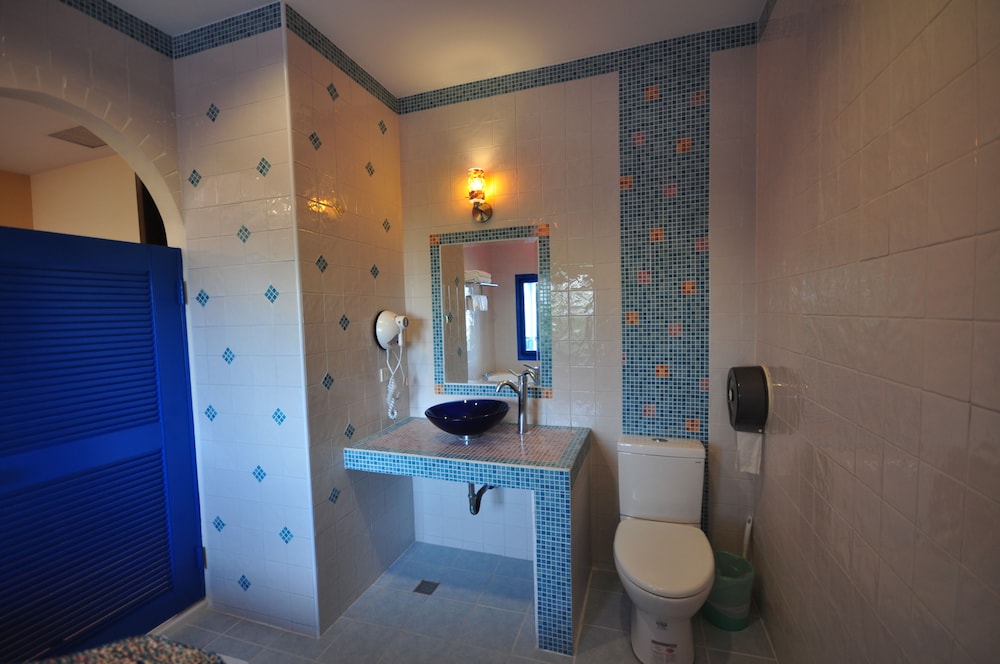 Greece Style Hotel 5/50