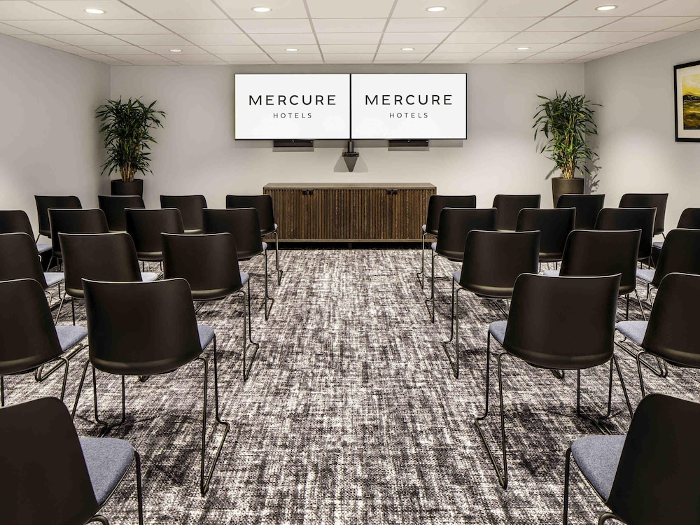 Mercure Paignton Hotel 49/59