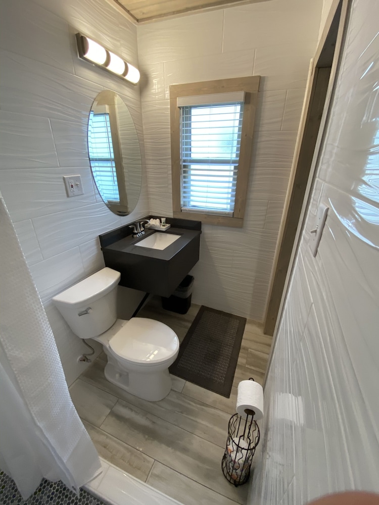 Gulf Coast Inn 46/50