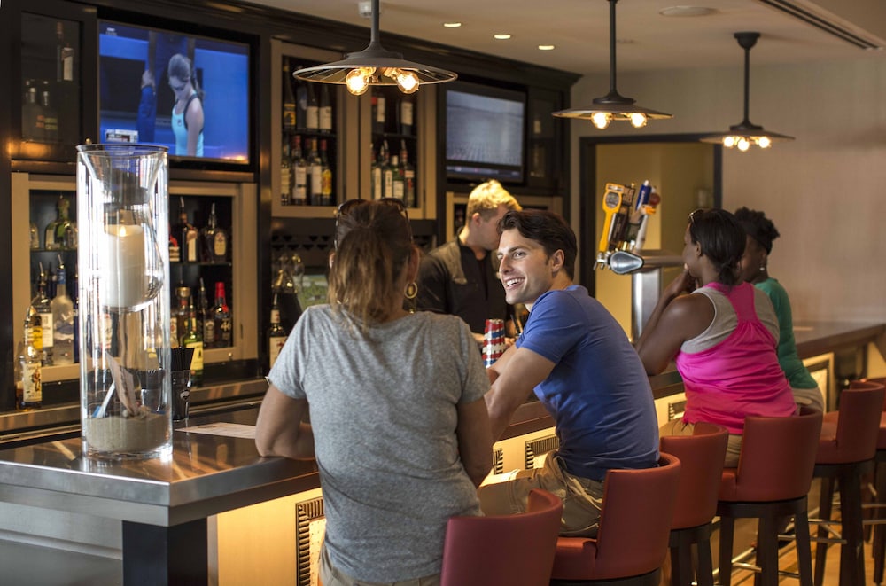 Cedar Point Apos S Hotel Breakers 49/64