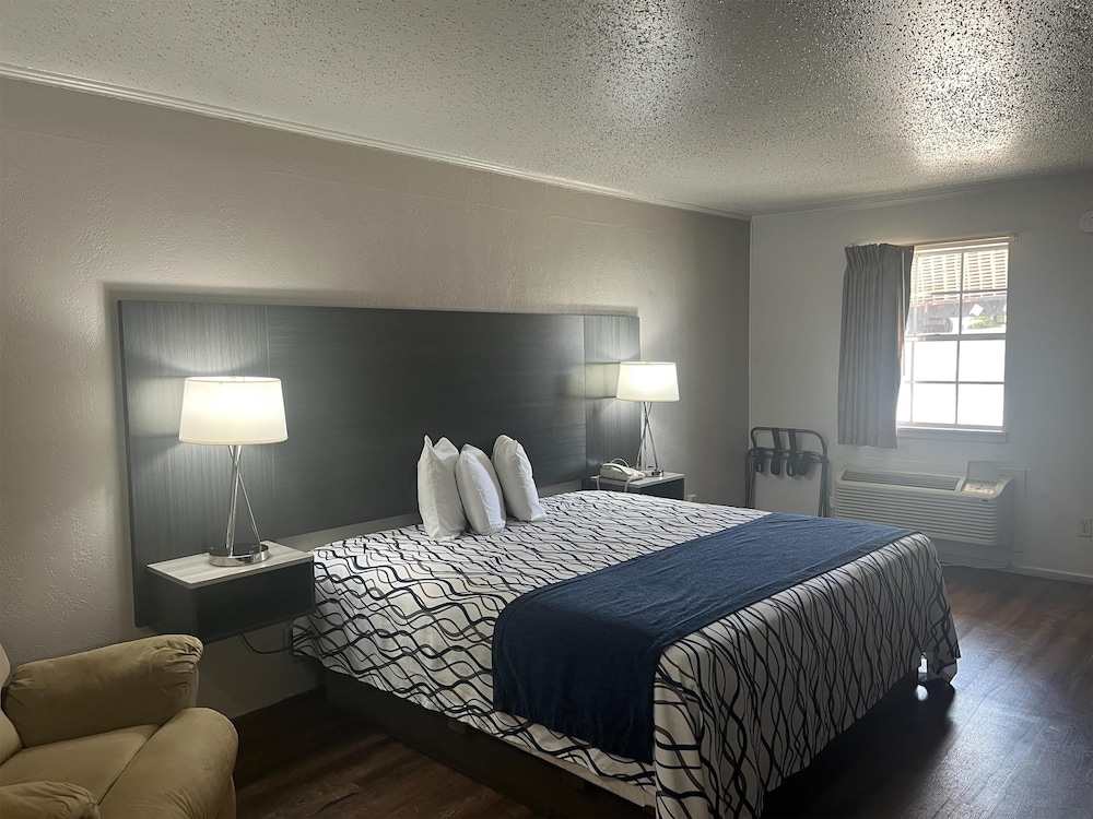 Motel6 New Boston, TX 30/47
