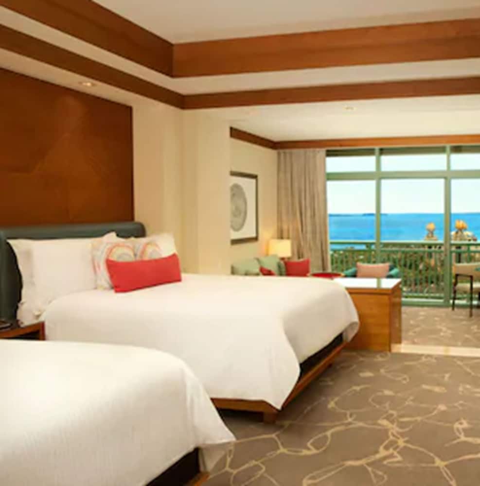 Ocean, Deluxe, Suite, 2 Queen Beds