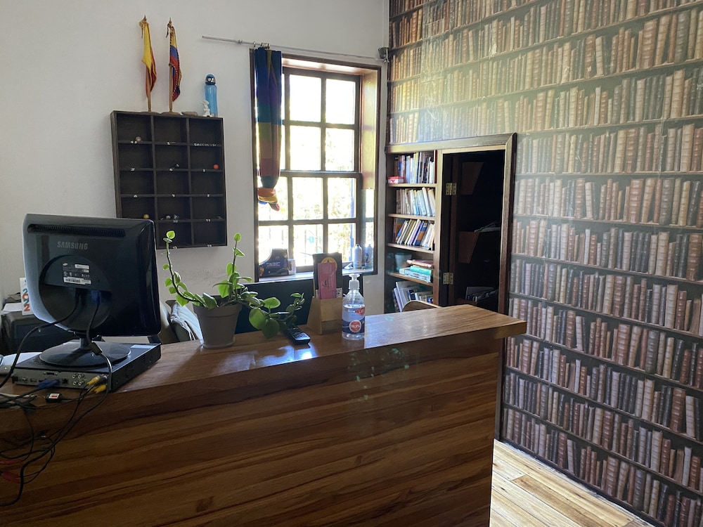 La Casa Del Arupo 10/66